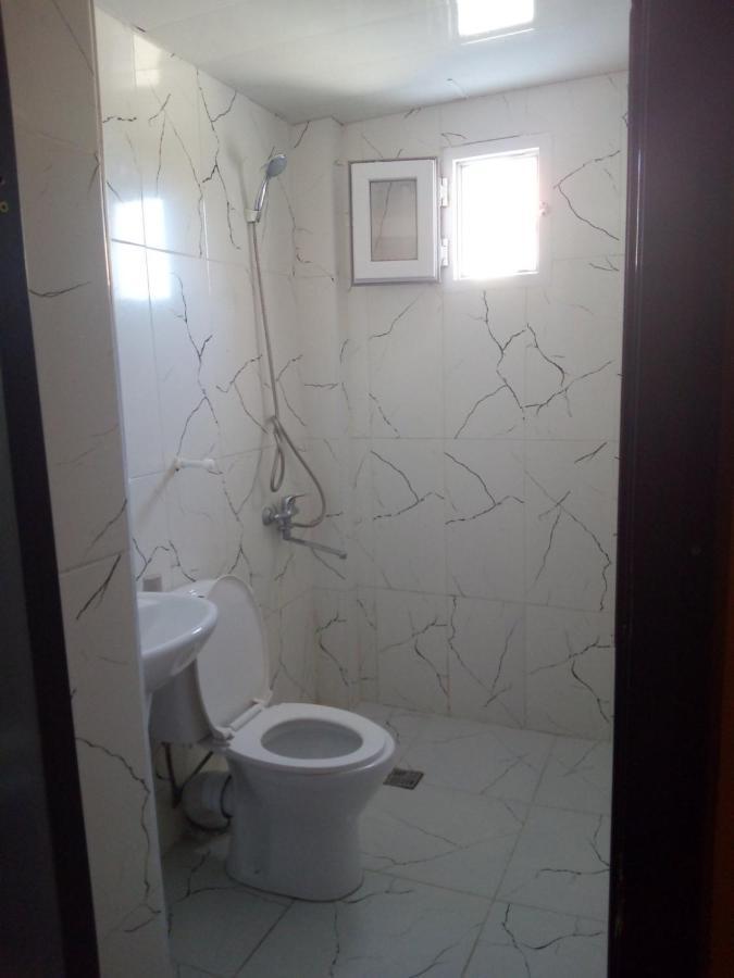 Hotel Vake-House Tbilisi Esterno foto