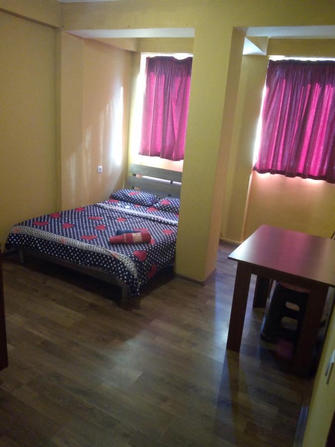 Hotel Vake-House Tbilisi Esterno foto