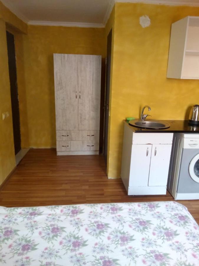 Hotel Vake-House Tbilisi Esterno foto