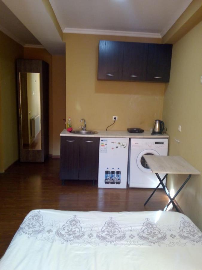 Hotel Vake-House Tbilisi Esterno foto