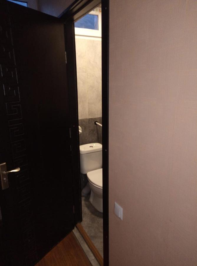 Hotel Vake-House Tbilisi Esterno foto