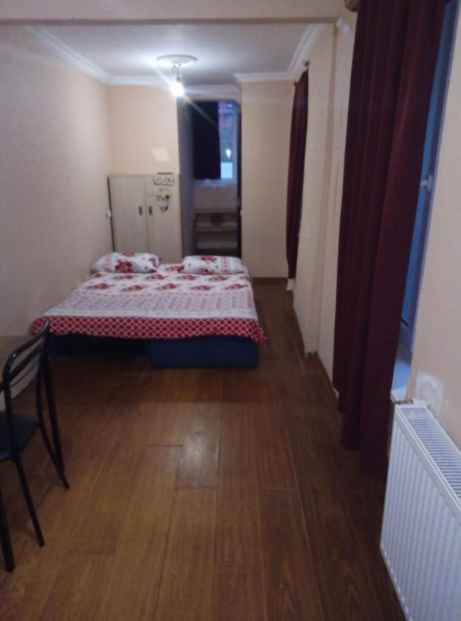 Hotel Vake-House Tbilisi Esterno foto
