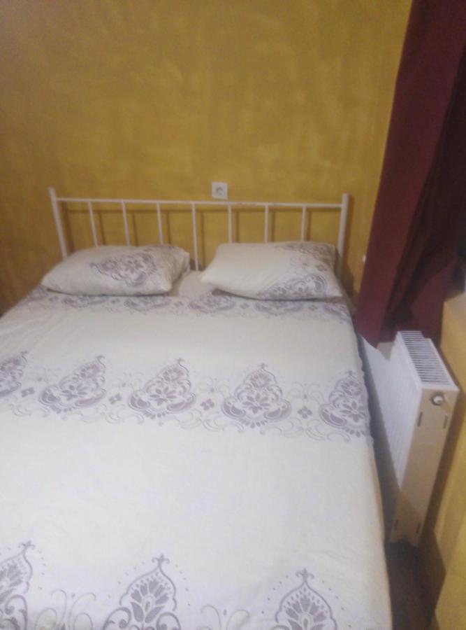 Hotel Vake-House Tbilisi Esterno foto