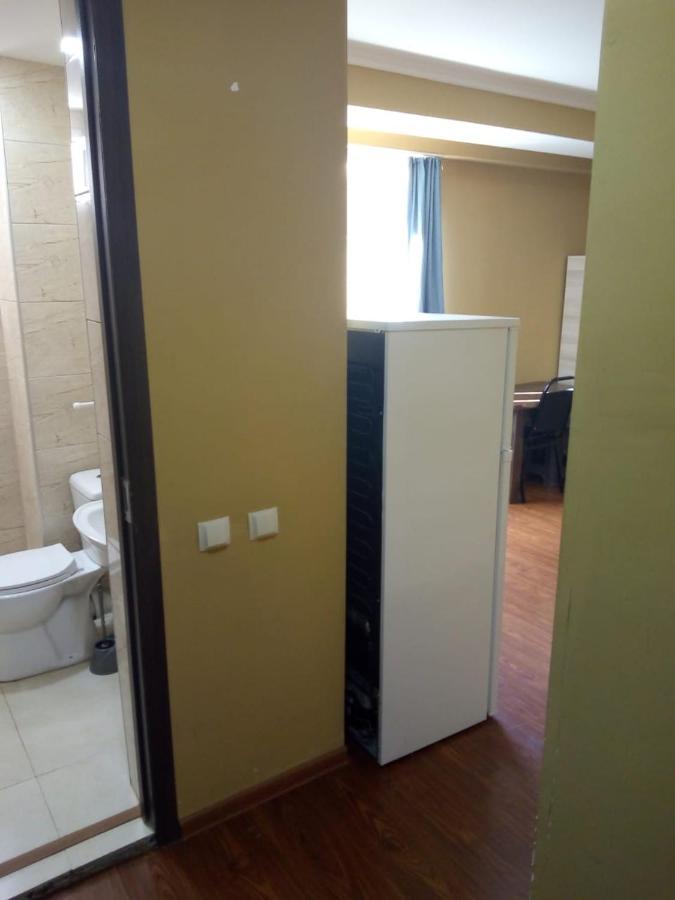 Hotel Vake-House Tbilisi Esterno foto