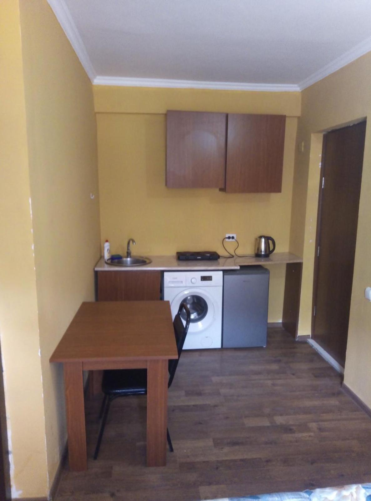 Hotel Vake-House Tbilisi Esterno foto