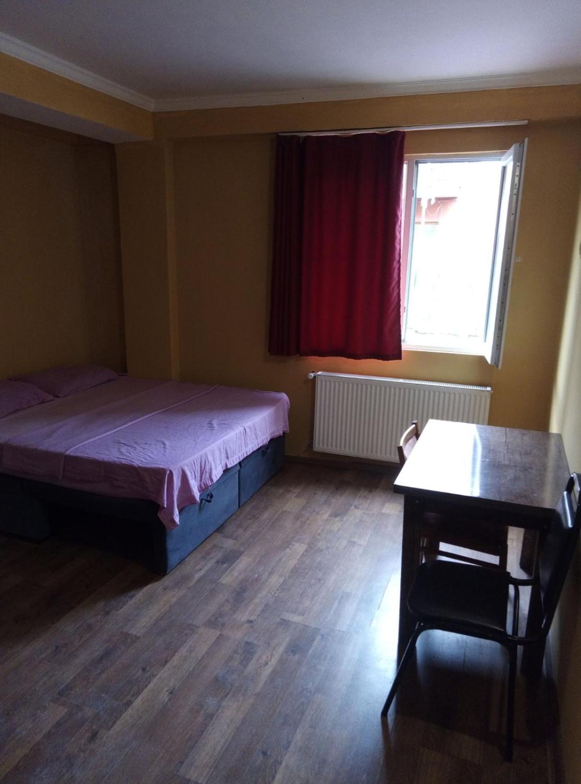 Hotel Vake-House Tbilisi Esterno foto