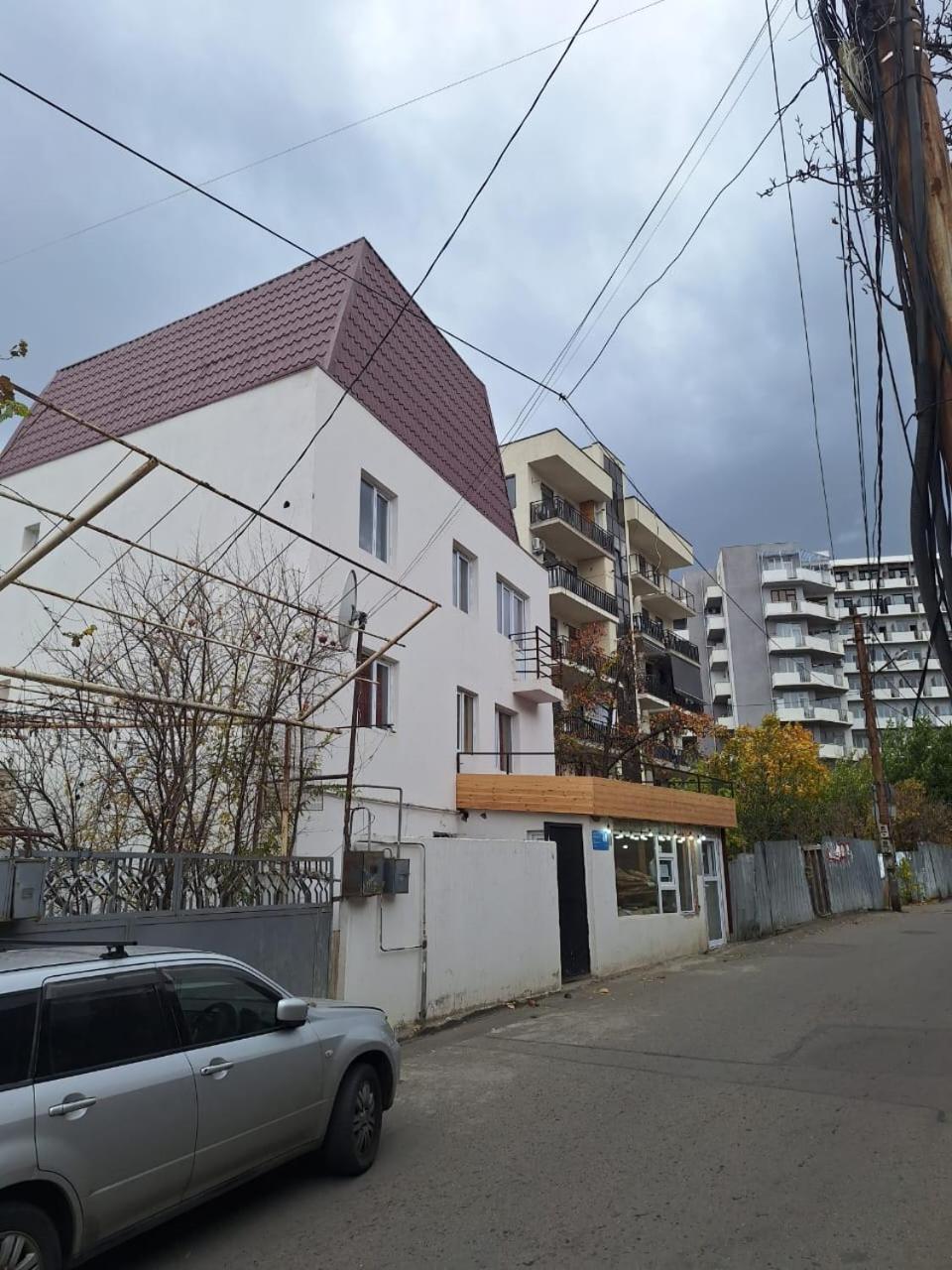 Hotel Vake-House Tbilisi Esterno foto